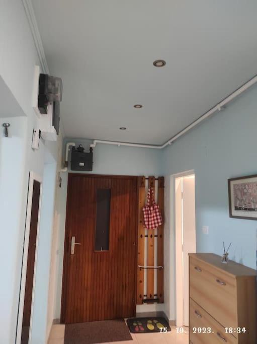 Nina Apartment Zagreb Bagian luar foto